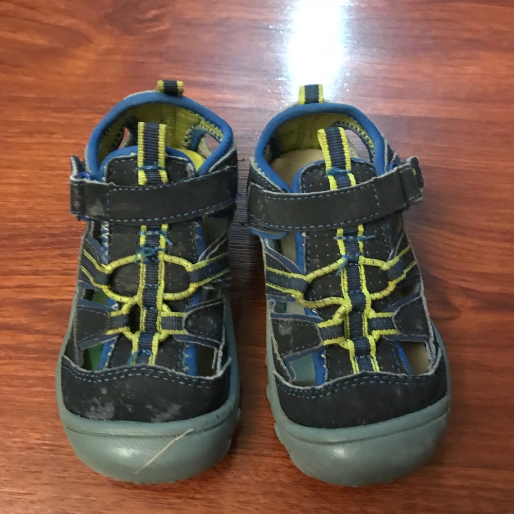 Toddler boy shoes